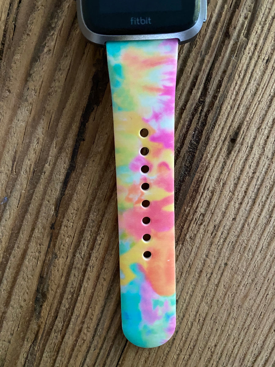 Tie dye 2025 fitbit versa band