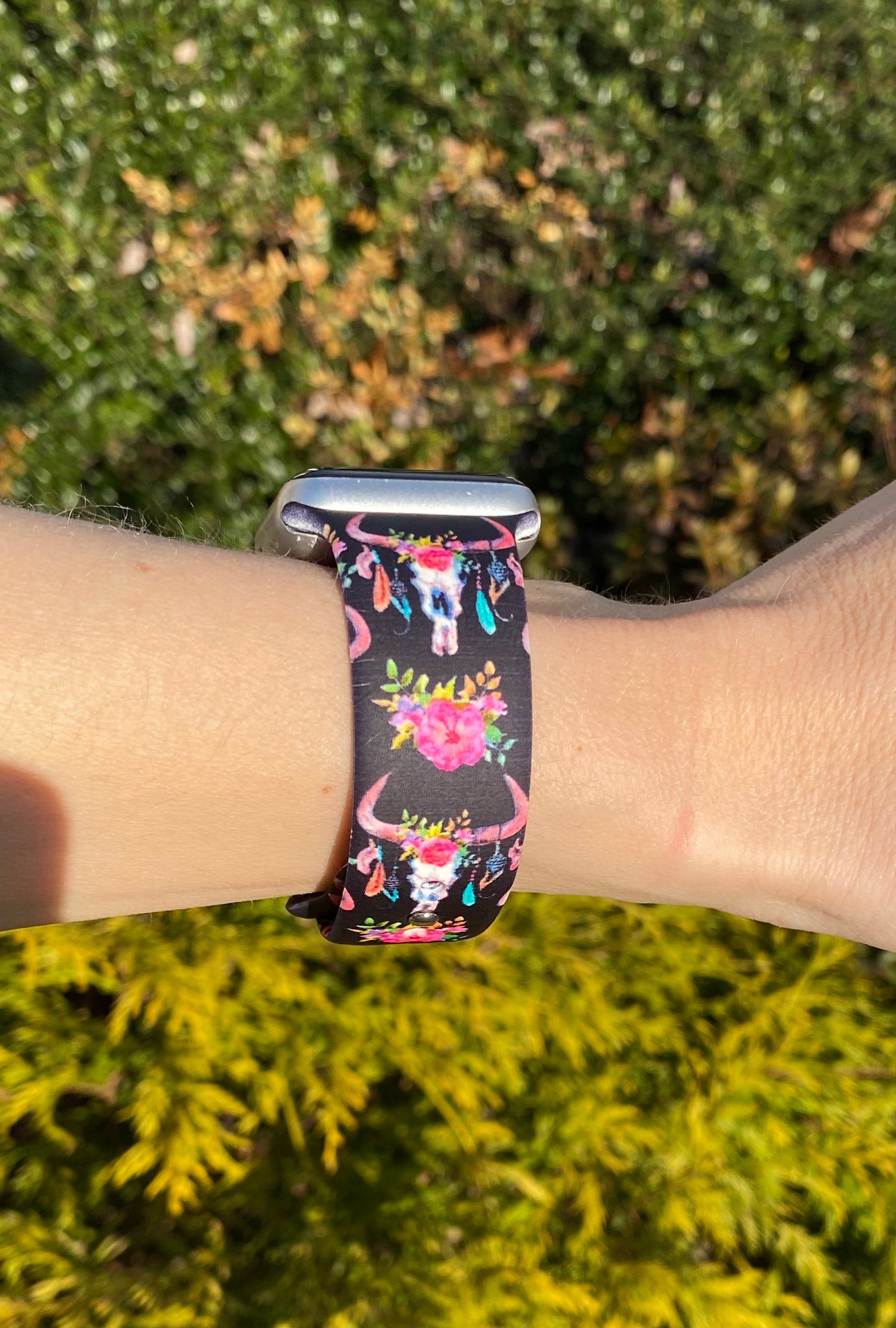Black Bull Silicone Band for Fitbit Versa