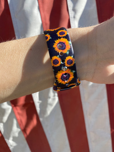 Black Sunflowers Silicone Band for Fitbit Versa