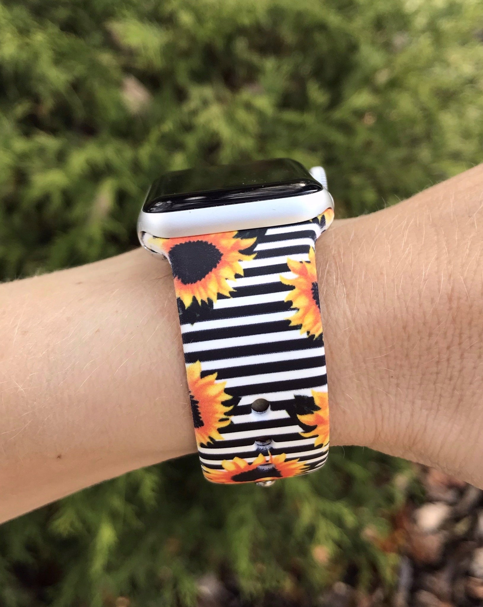 Black & White Stripe Sunflower Silicone Band for Apple Watch